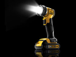 DCL040 XR LED Torch 18V Bare Unit