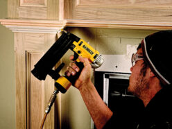 DPN1850PP Pneumatic Oil-Free 18 Gauge Brad Nailer