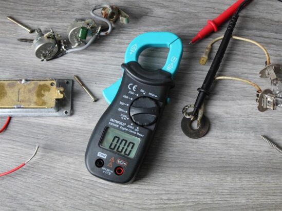 Mini Clamp Meter - Image 4