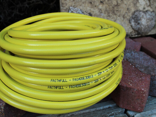 Heavy-Duty Reinforced Builder's Hose 30m 12.5mm (1/2in) Diameter - Image 2