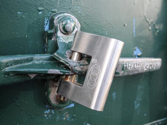 Brass Shutter Padlock 80mm - Image 3