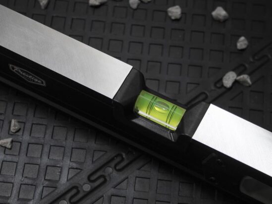 Prestige Professional Heavy-Duty Spirit Level 120cm - Image 4