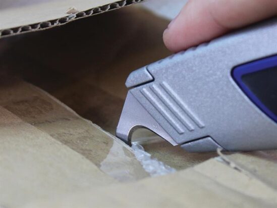 Heavy-Duty Hooked Trimming Knife Blades (Pack 10) - Image 3