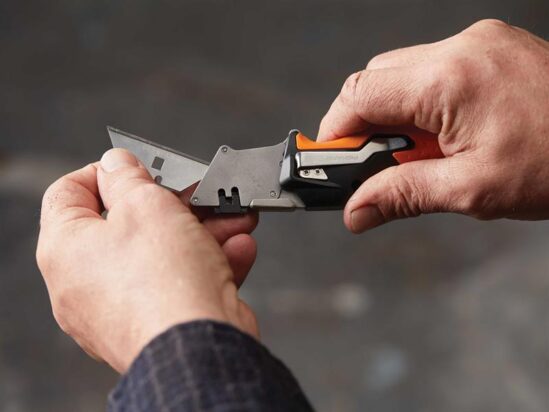 CarbonMax Folding Utility Knife - Image 5