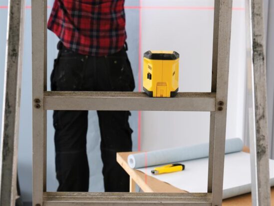 C-Line Cross Line Laser Level - Image 4