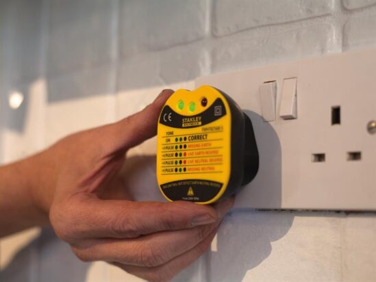 FatMax® UK Wall Plug Tester - Image 2