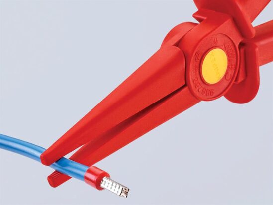 Long Nose Plastic Insulated Pliers 220mm - Image 3