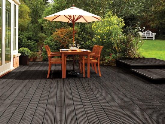 Ultimate Protection Decking Stain Walnut 5 litre - Image 3