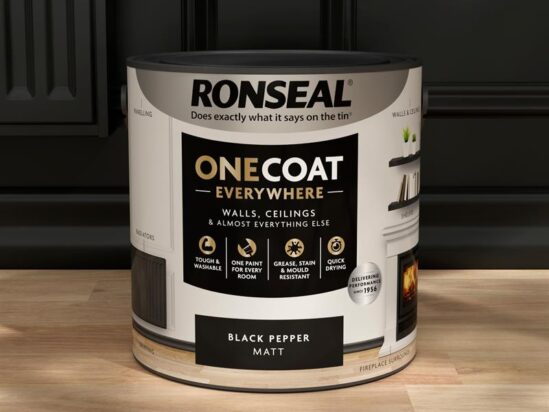 One Coat Everywhere Interior Paint Black Pepper Matt 2.5 litre - Image 3