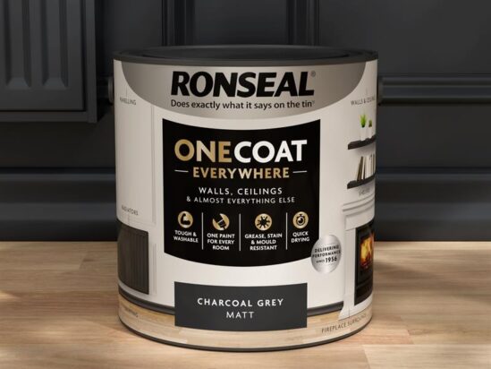 One Coat Everywhere Interior Paint Charcoal Grey Matt 2.5 litre - Image 3