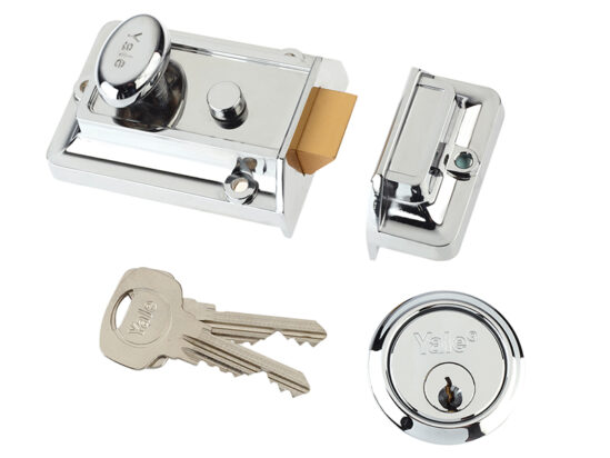 P77 Traditional Nightlatch 60mm Backset Chrome Finish Box