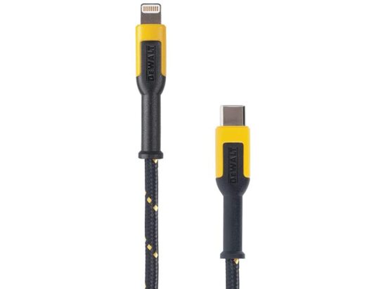 USB C to Lightning® Reinforced Charging Cable 1.2m (4ft) - Image 2